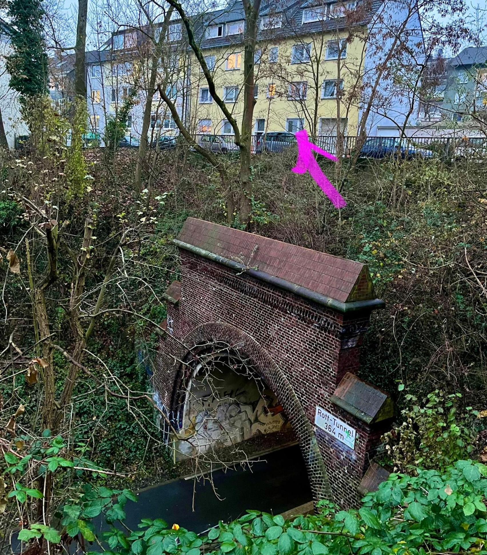 Tunnel Apartment - Nordbahntrasse, Kontaktloser Self-Check-In, Netflix Wuppertal Luaran gambar